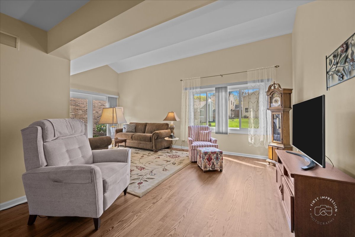 2122 Fox Run