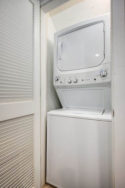 Tiny photo for 2205 W Shakespeare Avenue #1W, Chicago, IL 60647 (MLS # 12510862)