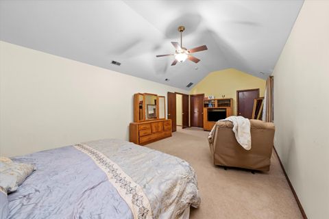 Tiny photo for 21218 Shannon Avenue, Matteson, IL 60443 (MLS # 12500239)