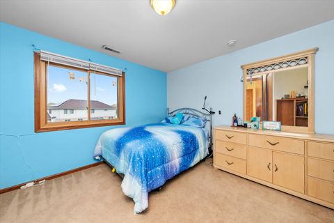 Tiny photo for 21218 Shannon Avenue, Matteson, IL 60443 (MLS # 12500239)