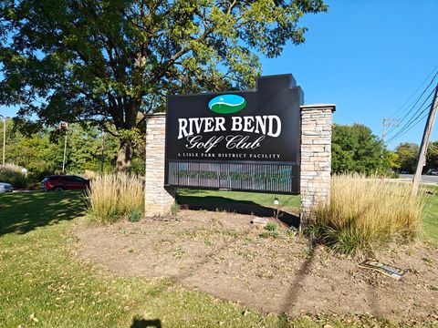 Tiny photo for 5807 Oakwood Drive #C, Lisle, IL 60532 (MLS # 12495195)