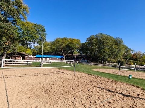 Tiny photo for 5807 Oakwood Drive #C, Lisle, IL 60532 (MLS # 12495195)