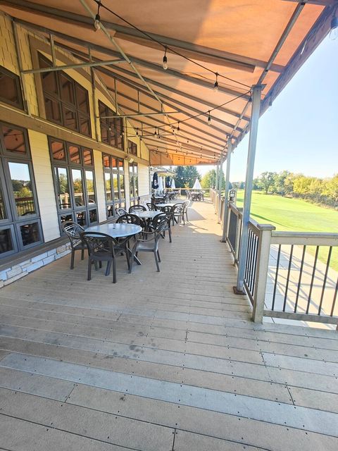 Tiny photo for 5807 Oakwood Drive #C, Lisle, IL 60532 (MLS # 12495195)