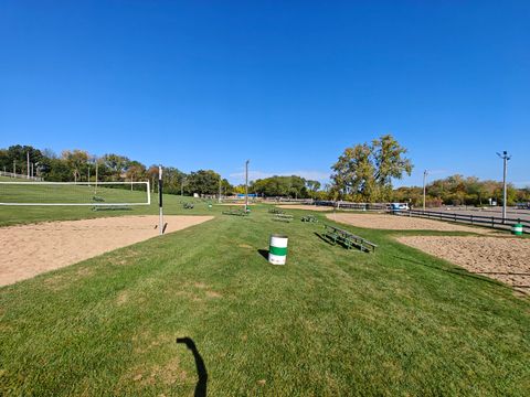 Tiny photo for 5807 Oakwood Drive #C, Lisle, IL 60532 (MLS # 12495195)