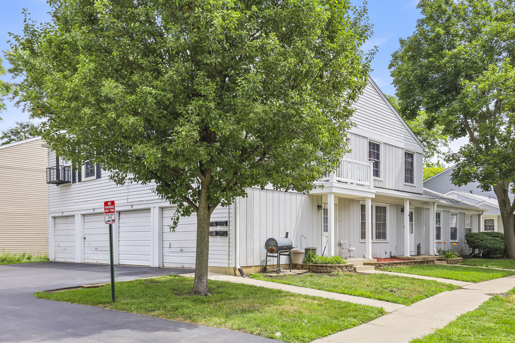 418 James Court B