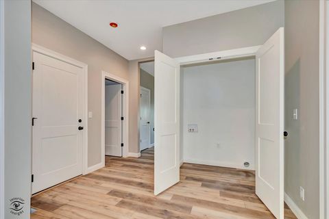 Tiny photo for 1185 S Farmstone Drive, Diamond, IL 60416 (MLS # 12505529)