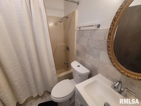 Tiny photo for 12 EDGEWOOD Lane, Belleville, IL 62223 (MLS # EB460798)