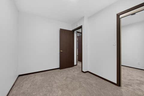 Tiny photo for 12 EDGEWOOD Lane, Belleville, IL 62223 (MLS # EB460798)