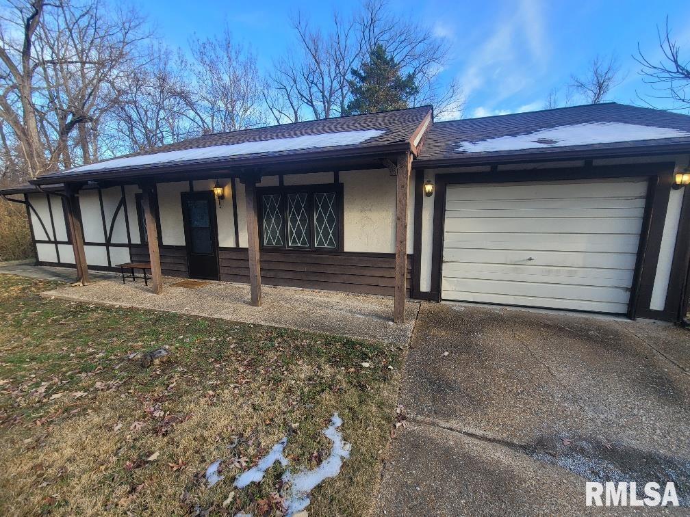 12 EDGEWOOD Lane