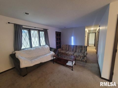 Tiny photo for 12 EDGEWOOD Lane, Belleville, IL 62223 (MLS # EB460798)