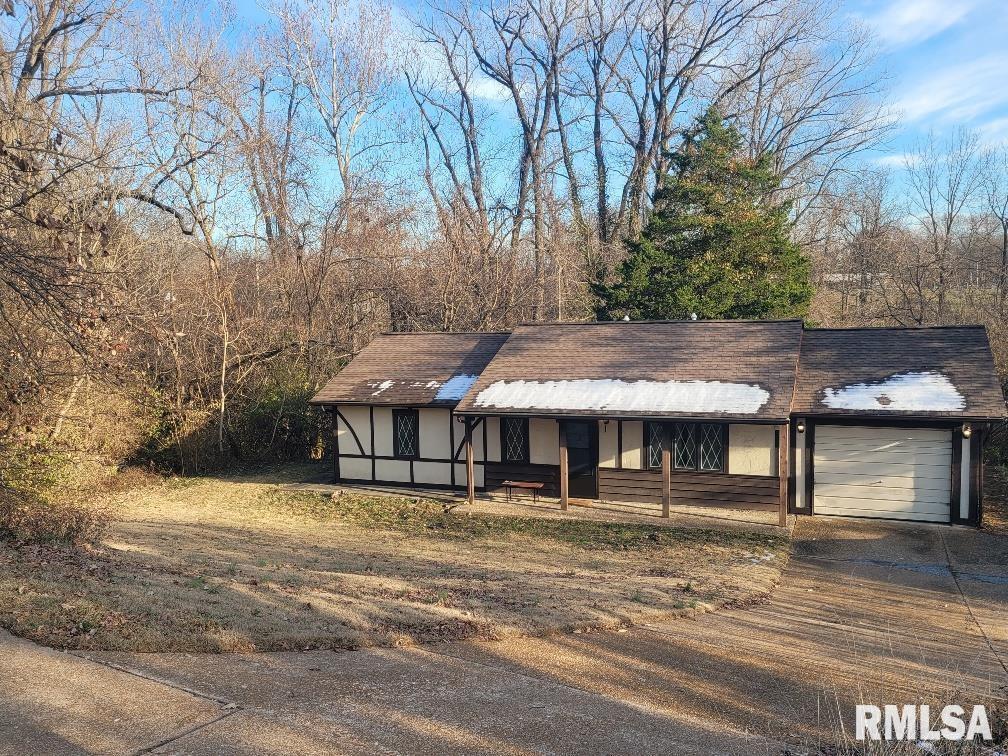 12 EDGEWOOD Lane