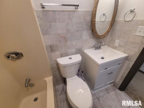 Tiny photo for 12 EDGEWOOD Lane, Belleville, IL 62223 (MLS # EB460798)