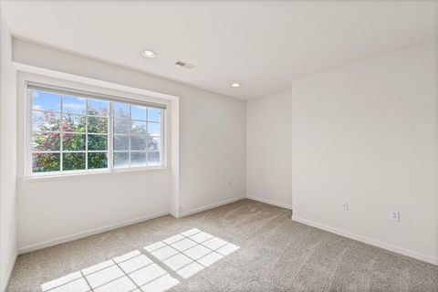 Tiny photo for 2404 Windward Boulevard #202, Champaign, IL 61821 (MLS # 12455995)