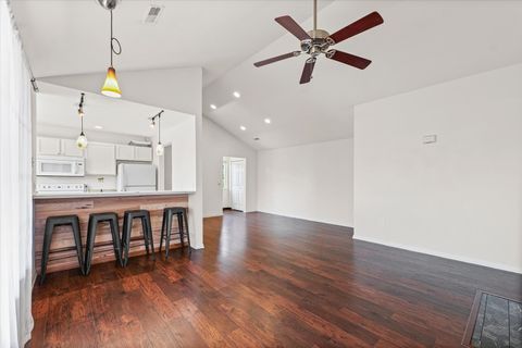 Tiny photo for 2404 Windward Boulevard #202, Champaign, IL 61821 (MLS # 12455995)