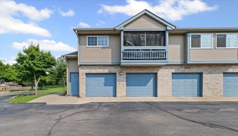 Tiny photo for 2404 Windward Boulevard #202, Champaign, IL 61821 (MLS # 12455995)