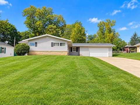 Tiny photo for 1210 S Homestead Avenue, Freeport, IL 61032 (MLS # 12787701)