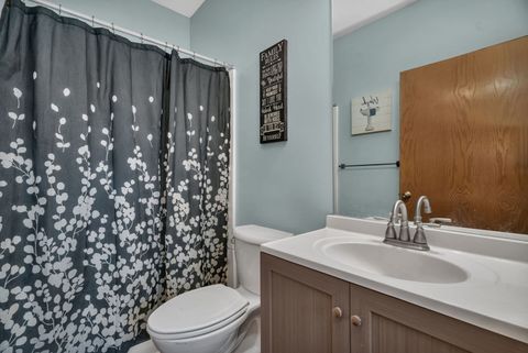 Tiny photo for 16107 Huron Street, Crest Hill, IL 60403 (MLS # 12632167)