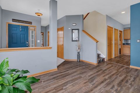 Tiny photo for 16107 Huron Street, Crest Hill, IL 60403 (MLS # 12632167)