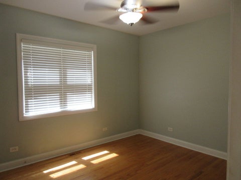 Tiny photo for 4417 S Calumet Avenue #2S, Chicago, IL 60653 (MLS # 12722152)