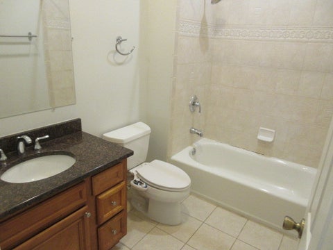 Tiny photo for 4417 S Calumet Avenue #2S, Chicago, IL 60653 (MLS # 12722152)