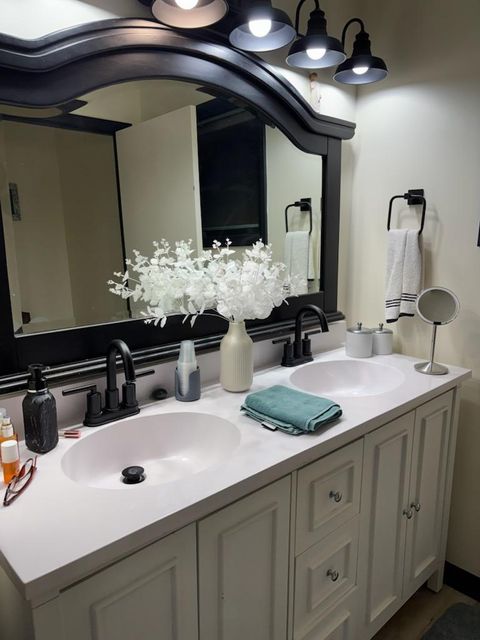 Tiny photo for 205 N Dale Avenue, McHenry, IL 60050 (MLS # 12605948)