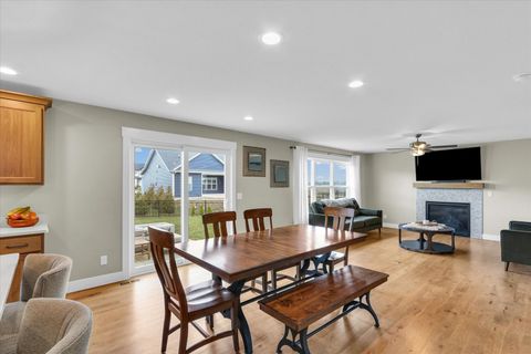 Tiny photo for 1403 Winterberry Road, Savoy, IL 61874 (MLS # 12579400)