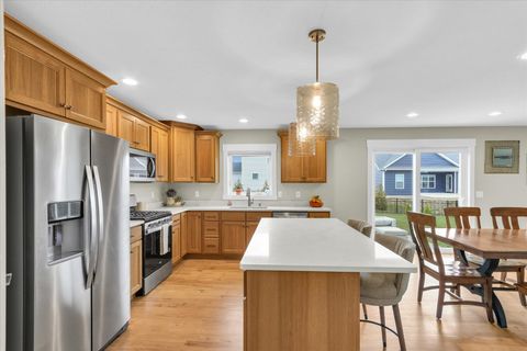 Tiny photo for 1403 Winterberry Road, Savoy, IL 61874 (MLS # 12579400)