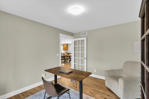 Tiny photo for 1403 Winterberry Road, Savoy, IL 61874 (MLS # 12579400)