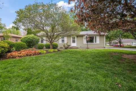 Photo of 2 Jan Avenue, Kankakee, IL 60901 (MLS # 12630406)