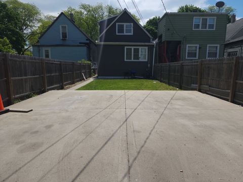Tiny photo for 2102 W 68th Place, Chicago, IL 60636 (MLS # 12643840)