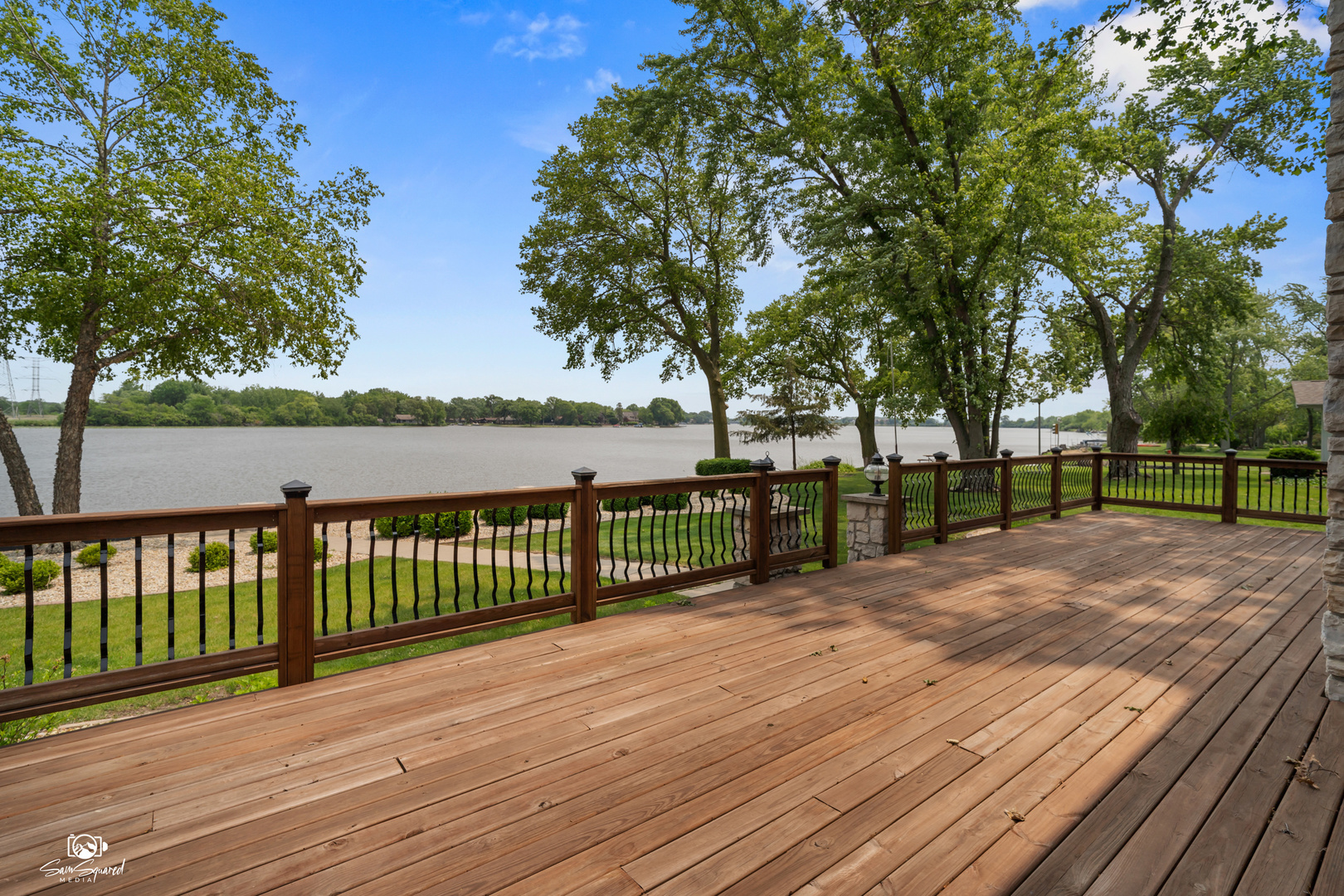 8043 Tamarack Lane