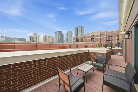 Tiny photo for 1225 N Sedgwick Street #1225, Chicago, IL 60610 (MLS # 12669396)