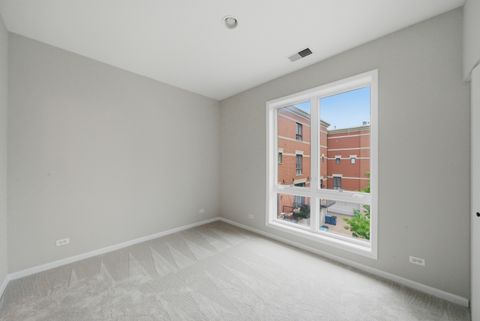 Tiny photo for 1225 N Sedgwick Street #1225, Chicago, IL 60610 (MLS # 12669396)