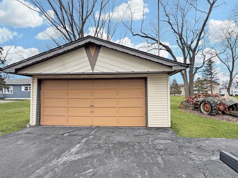 Tiny photo for 1765 Glenwood Dyer Road, Lynwood, IL 60411 (MLS # 12575524)