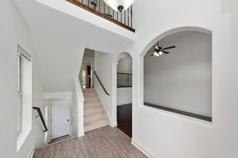 Tiny photo for 1502 Lakeridge Court, Mundelein, IL 60060 (MLS # 12461212)