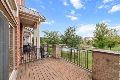 Tiny photo for 1502 Lakeridge Court, Mundelein, IL 60060 (MLS # 12461212)