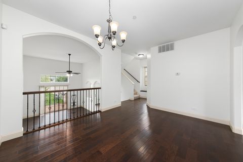 Tiny photo for 1502 Lakeridge Court, Mundelein, IL 60060 (MLS # 12461212)