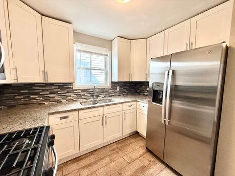 Tiny photo for 4630 S Honore Street, Chicago, IL 60609 (MLS # 12600368)