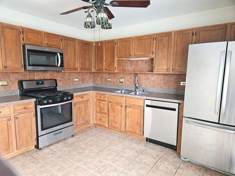 Tiny photo for 21204 W Silktree Circle, Plainfield, IL 60544 (MLS # 12627632)