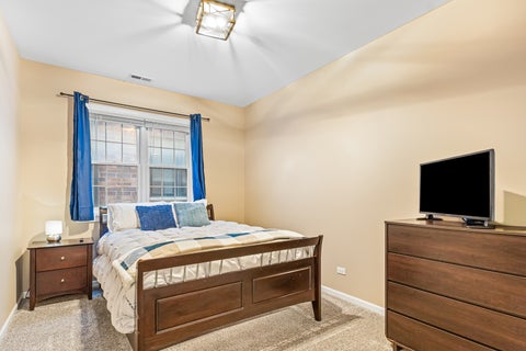 Tiny photo for 2248 W FOSTER Avenue #3, Chicago, IL 60625 (MLS # 12794546)