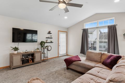 Tiny photo for 217 Kathryn Lane, North Aurora, IL 60542 (MLS # 12616737)