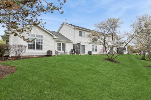 Tiny photo for 217 Kathryn Lane, North Aurora, IL 60542 (MLS # 12616737)