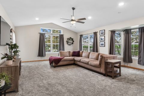 Tiny photo for 217 Kathryn Lane, North Aurora, IL 60542 (MLS # 12616737)