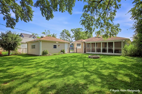 Tiny photo for 2409 Robin Lane, Rolling Meadows, IL 60008 (MLS # 12686639)