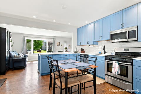 Tiny photo for 2409 Robin Lane, Rolling Meadows, IL 60008 (MLS # 12686639)