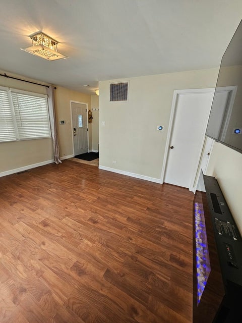 Tiny photo for 412 Suwanee Street, Park Forest, IL 60466 (MLS # 12712086)