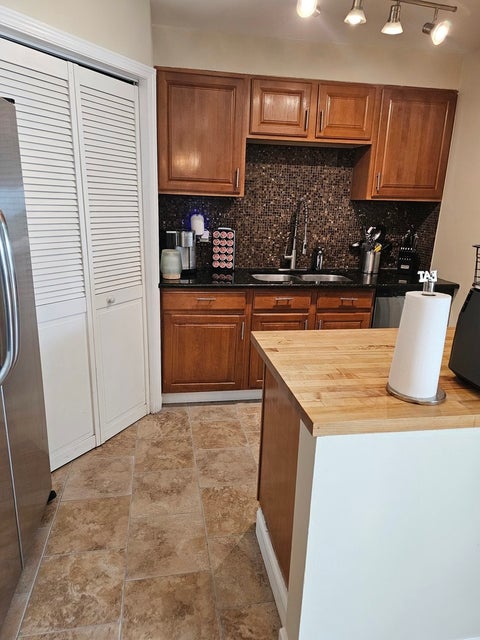 Tiny photo for 412 Suwanee Street, Park Forest, IL 60466 (MLS # 12712086)