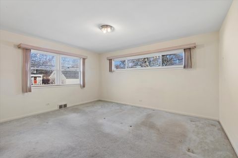 Tiny photo for 936 S Stone Avenue, La Grange, IL 60525 (MLS # 12582227)