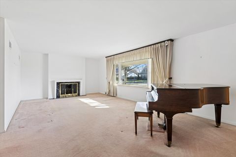 Tiny photo for 936 S Stone Avenue, La Grange, IL 60525 (MLS # 12582227)