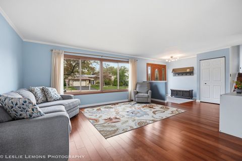 Tiny photo for 497 Sequoia Trail, Roselle, IL 60172 (MLS # 12628150)